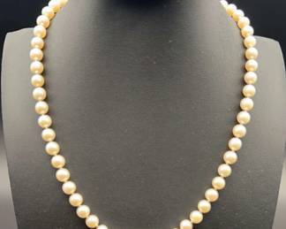 Cultured Pearl Necklace