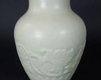 1938 Rookwood Pottery Vase In Matte White