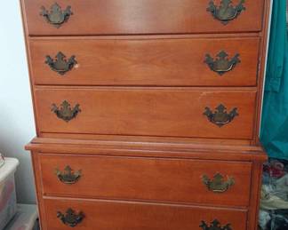 Federal Style Chest Of Drawers