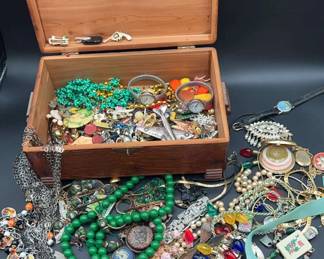 Mystery Jewelry Treasure Chest