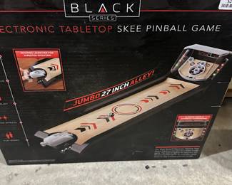 Electronic pinball