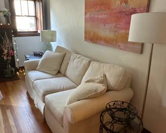 Bowen Furniture clip cover couch (washable covers)