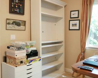 White Bookcase w/5 Adjustable Shelves