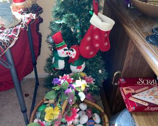 Easter/holiday decor