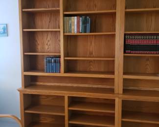 Nice book shelf...2 of these matching shelves