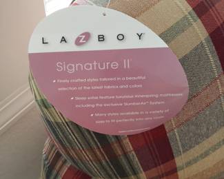 New w tag..la z boy sofa