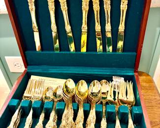 Gold tone flatware