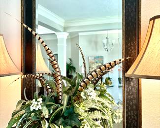 Interesting print frame mirror