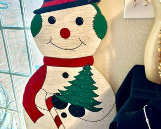 Yard art snowman