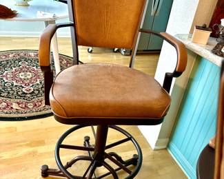 Set of 4 swivel bar height stools