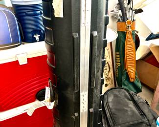 Hard golf travel bag