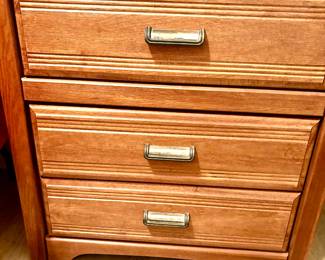 Broyhill 3 Drawer Dresser