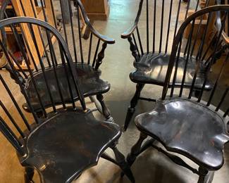 Set of 4 Windsor chairs. Great condition.