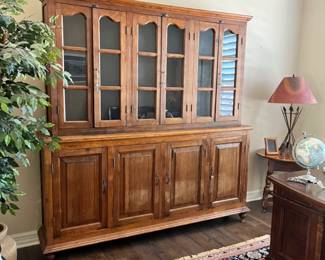 Beautiful breakfront in excellent condition.