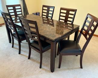 Elegant dining table with 6 chairs
