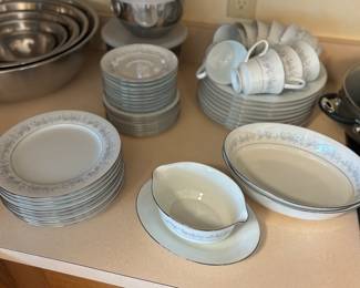 Elegant China set