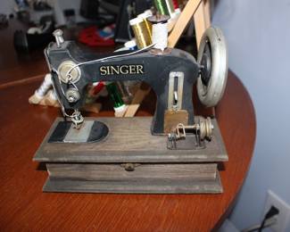 Sewing Machine Storage Box