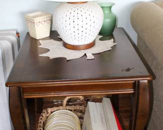Norman Rockwell Plates, End Table, Lamp