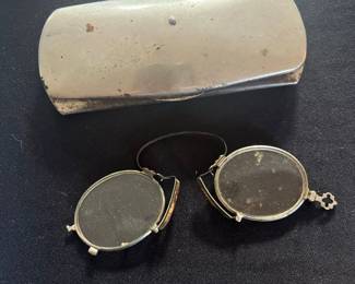 antique opera glasses