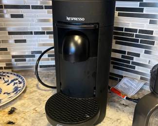 DeLonghi Nespresso Espresso Cappuccino Maker