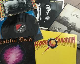 GRATEFUL DEAD 1996 CALENDAR! Flash Gordon-Blues Brothers-Deco and Paul & Linda McCartney - George Harrison 1-6 record box set.