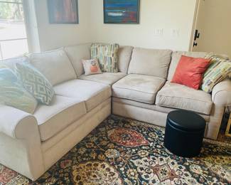 Lazy Boy 3 piece sectional with 4 pillows