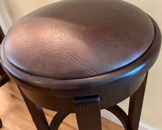 17	$140 	2 Thomasville Barstools with Swivel Seats
		  15W X 31H
