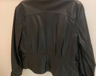 $90 	Wilson Leather L Thinsulate Jacket

