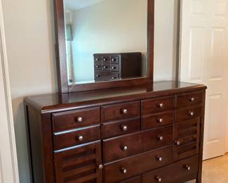 25	$300 	Dresser with Mirror with 6 Drawers & 2 Cabinets
		  Dresser:  63W X 18D X 42H
		  Mirrir:  40W X 44H
