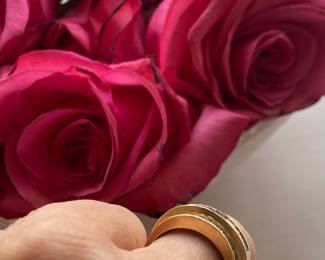 80	$375 	14kt carat gold triple band with diamonds - 6-26gr
