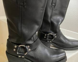 $120 	Women's Size 10 Motorcycle Boots
