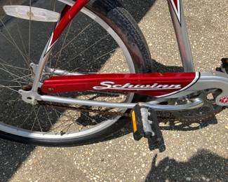 69	$160 	 Schwinn Men's Bicycle
