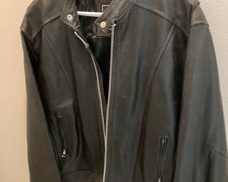 $60 	Rocky Mountain Men's XL Leather Jacket
