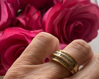 80	$375 	14kt carat gold triple band with diamonds - 6-26gr

