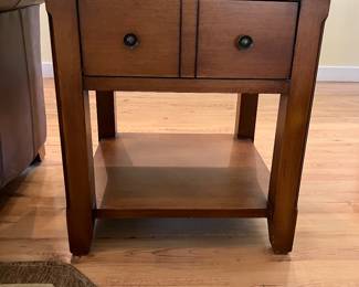 15	$70 	Thomasville Side Table with One Drawer
		  20W X 20D X 22H
