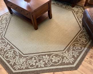 21	$70 	Octogan Shape Rug - 88"
