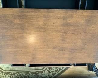 14	$150 	Thomasville Rectangle Coffee Table with 6 Drawers
		  42W X 22D X 18H
