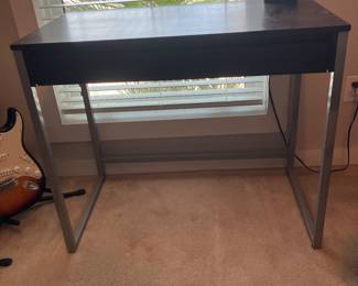48	$100 	Room Essentials Office Desk with 1 Drawer
35W X 19 1/2D X 29H
