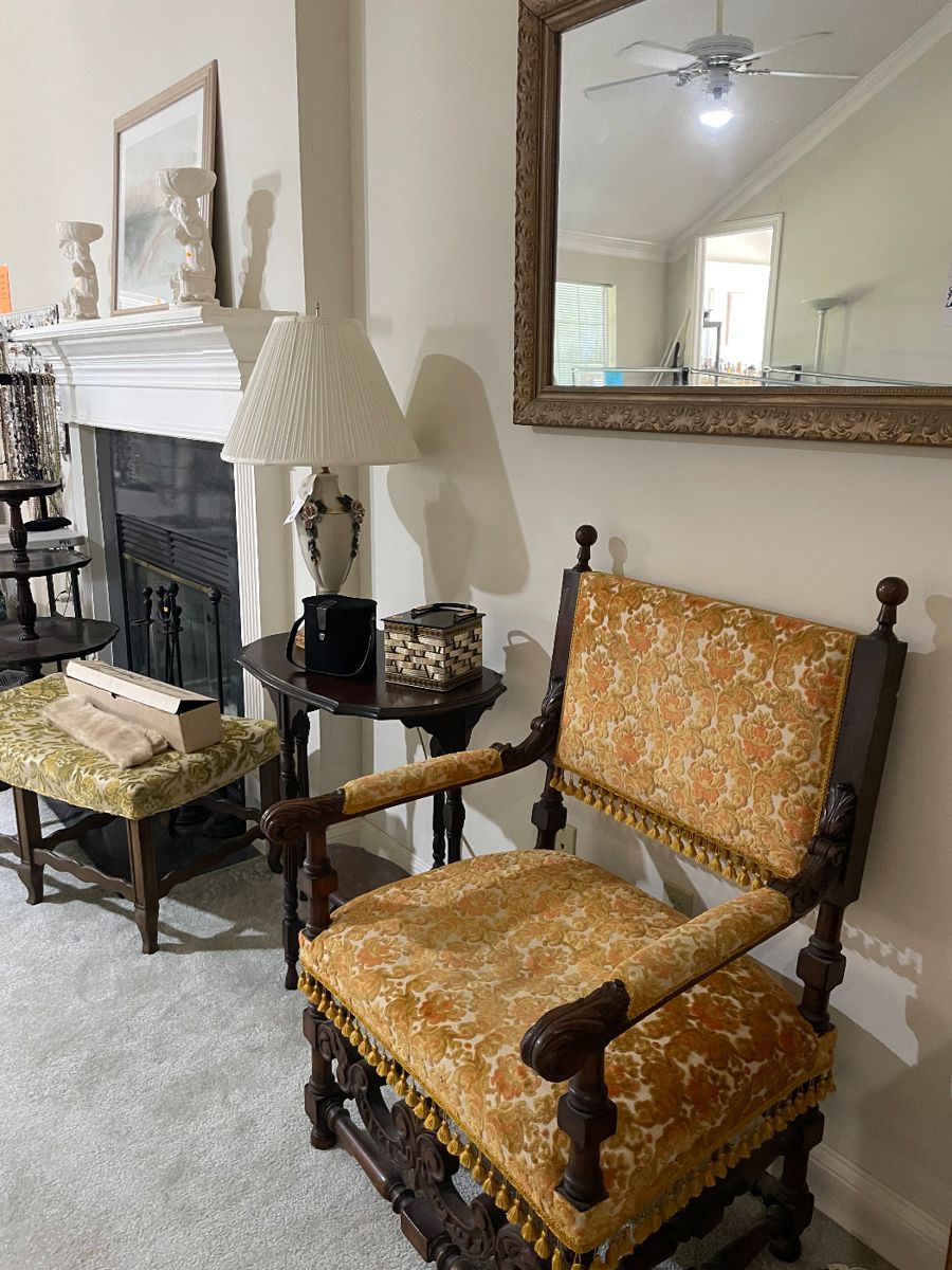 Wood carved antique chair