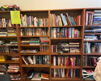 Books, cookbooks and coffee table books