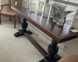 Literary table