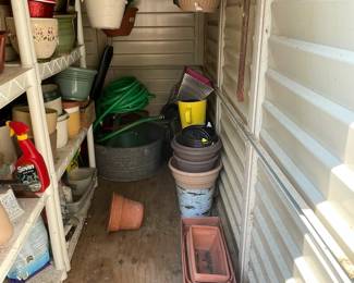 Pots and garden accessories.