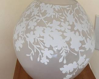 IKEA Knubbig table lamp.