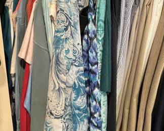 Women's clothes - size medium.