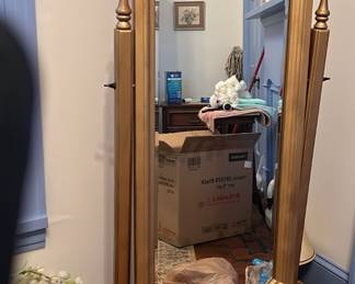 Standing mirror gold paint 