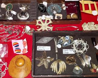 Vintage Jewelry
