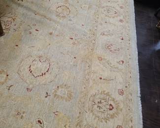 Cream Colored Rug 