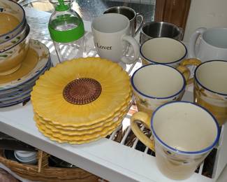 Sunflower Plates! 