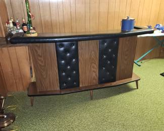 Super cool vintage Bar!