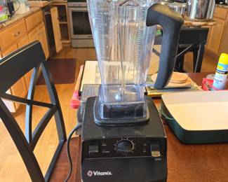 Vitamix 5200 Variable 10 Speed Mixer